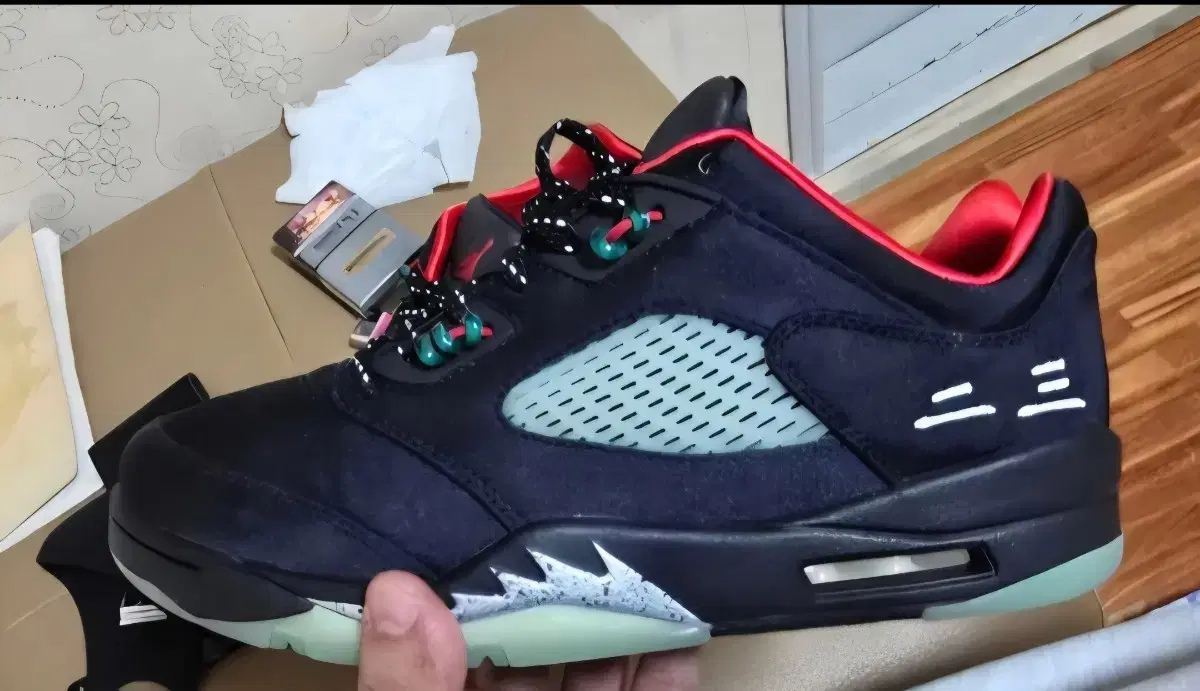 thumbnail-0